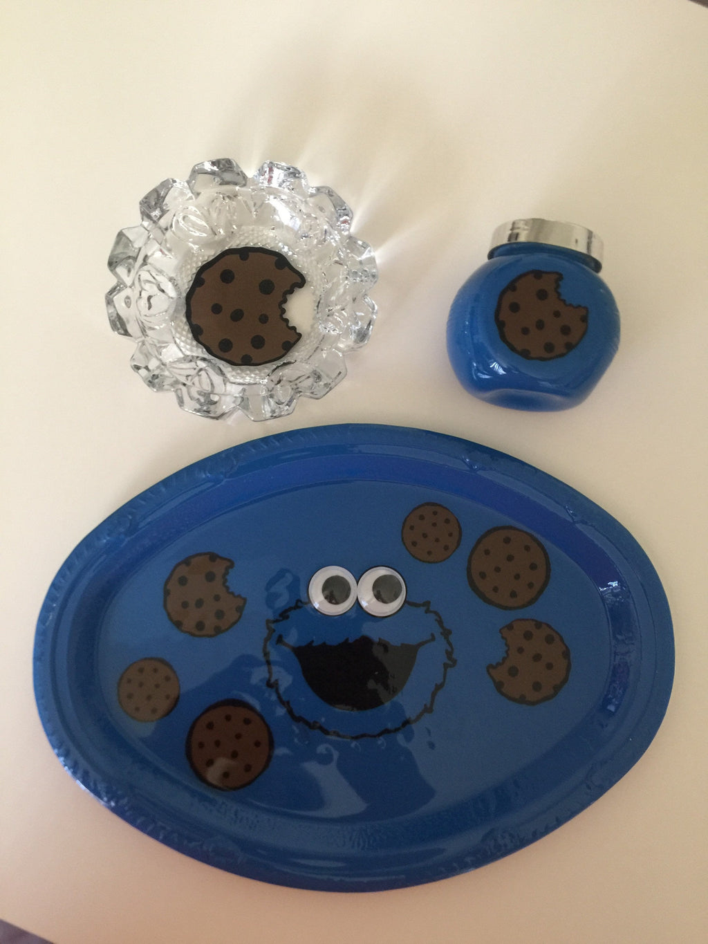 Cookie Monster rolling tray set