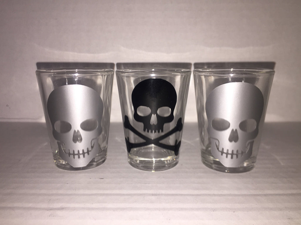 Skull shot glasses, personalized shot glasses